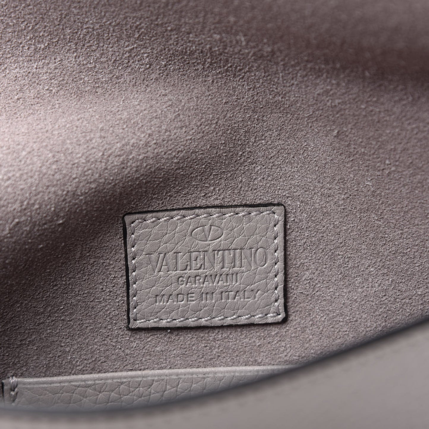 Pebbled Calfskin Large Rockstud Envelope Clutch Pastel Grey