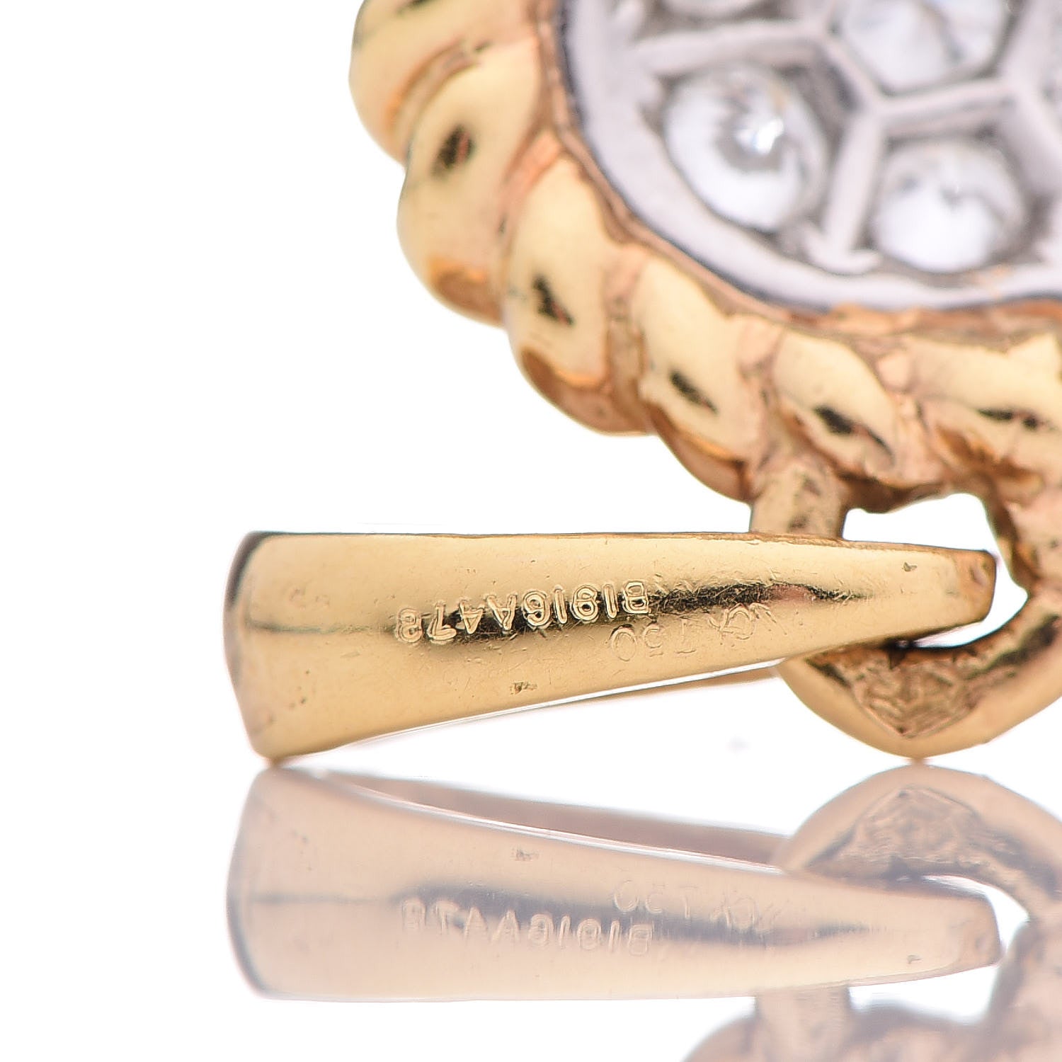 Van Cleef & Arpels 18K Yellow Gold Diamonds Heart Pendant 3 of 3