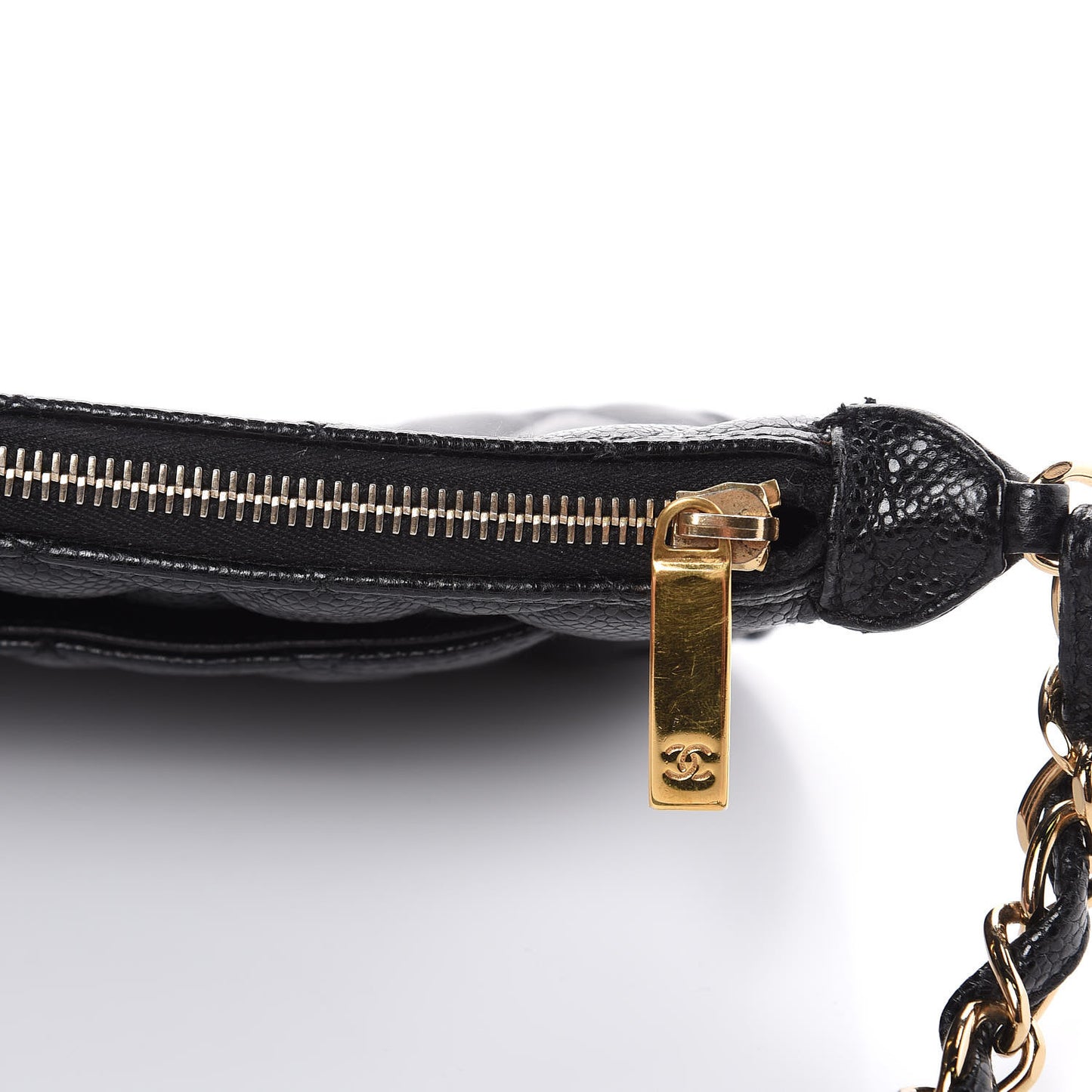 Caviar Quilted CC Shoulder Bag Black