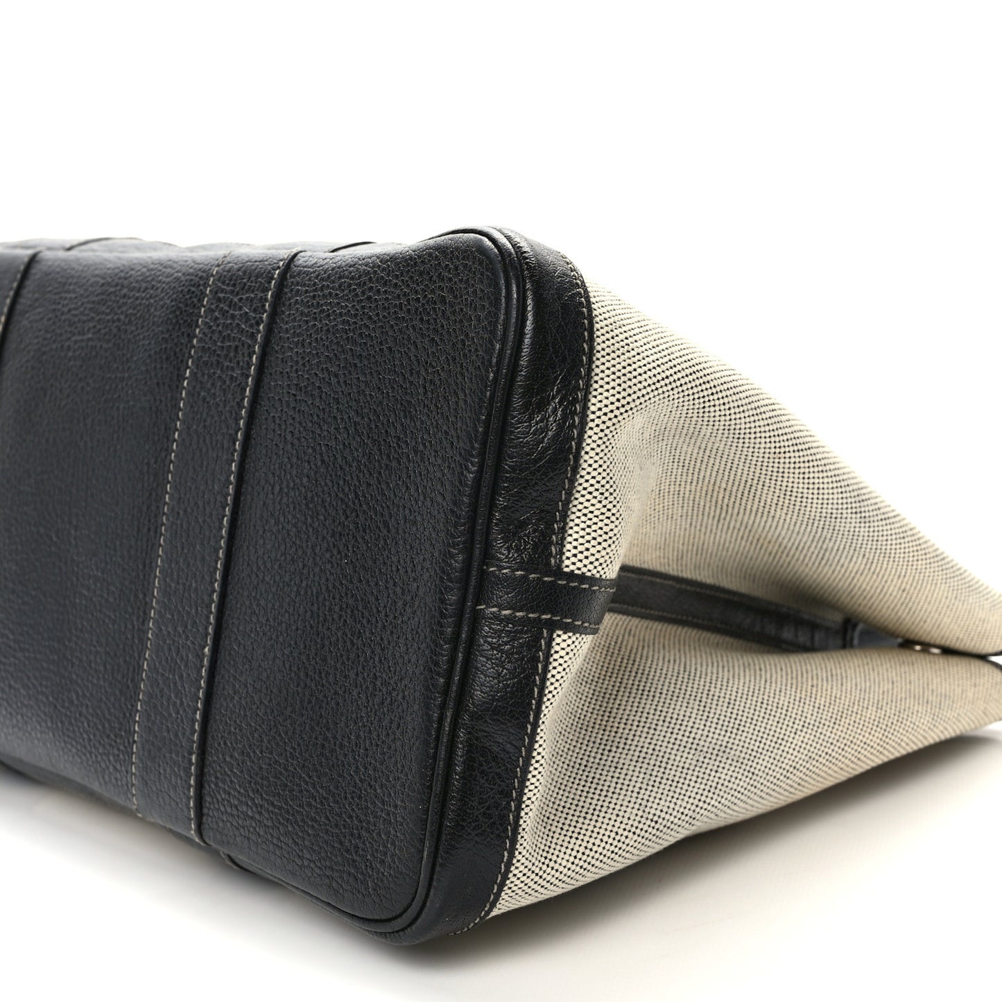 Toile Buffle Skipper Garden Party 36 MM Tote Black