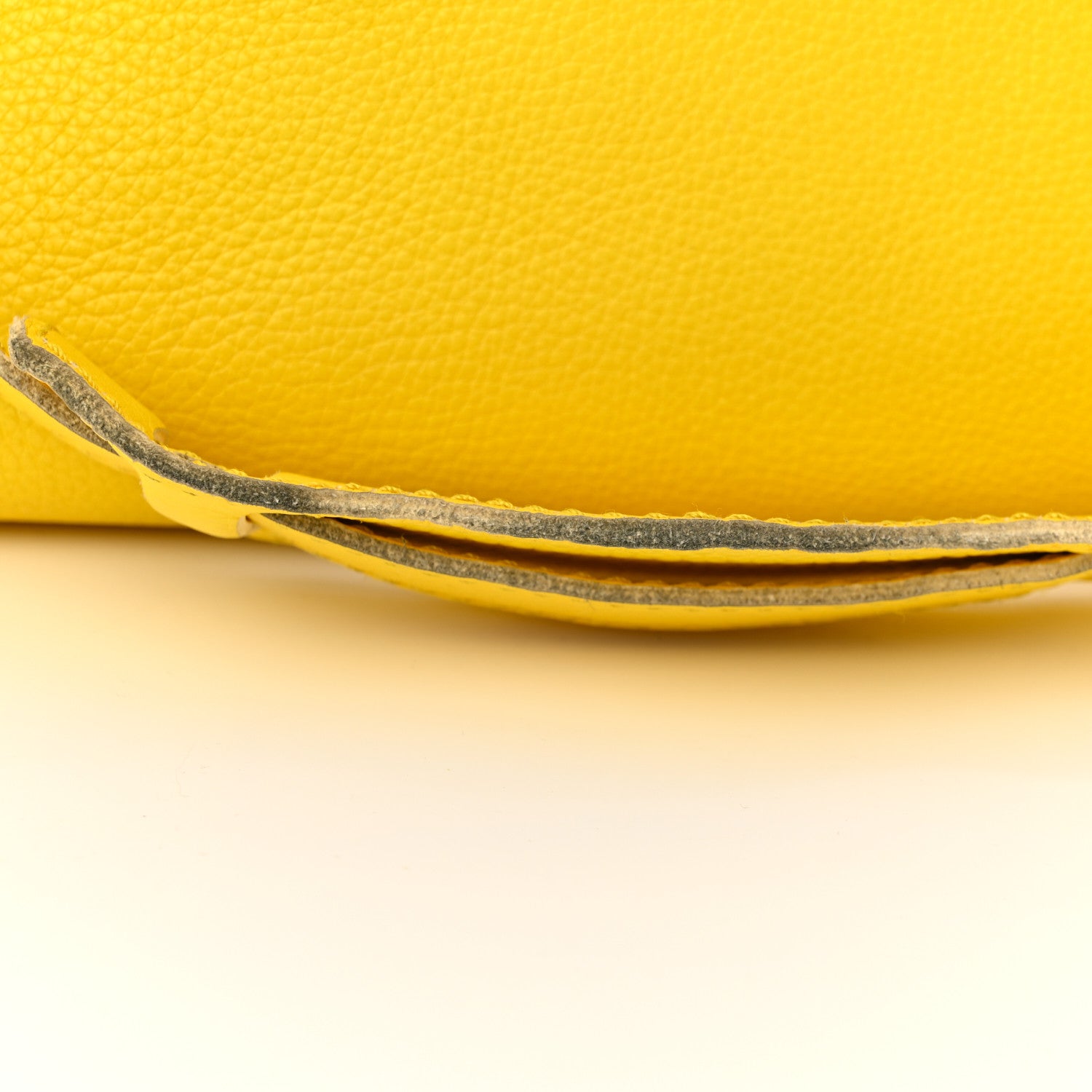 Balenciaga Vibrato Calfskin Classic Silver Hardware City Jaune Soleil 14 of 19