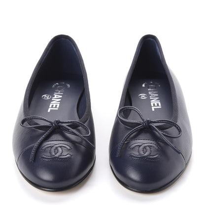 Chanel Lambskin CC Cap Toe Ballerina Flats 35 Navy 2 of 9