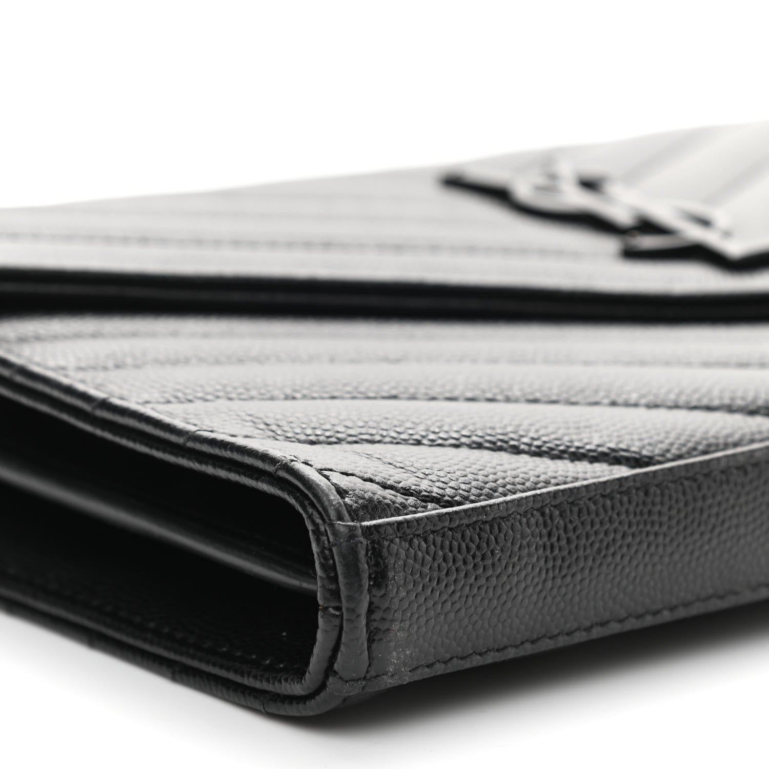 Saint Laurent Grain De Poudre Matelasse Chevron Monogram Chain Wallet Black 8 of 9