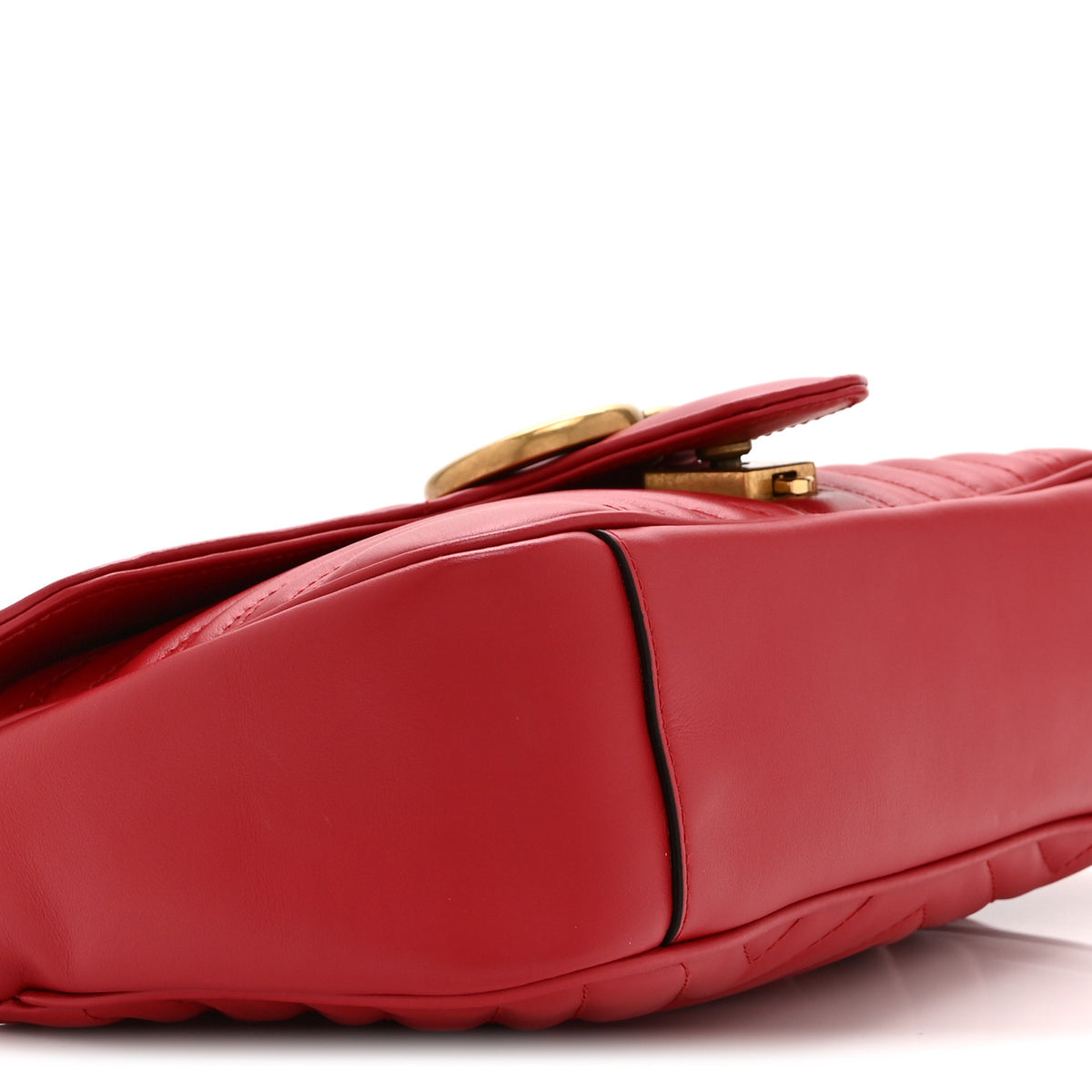 Calfskin Matelasse Small GG Marmont Shoulder Bag Hibiscus Red