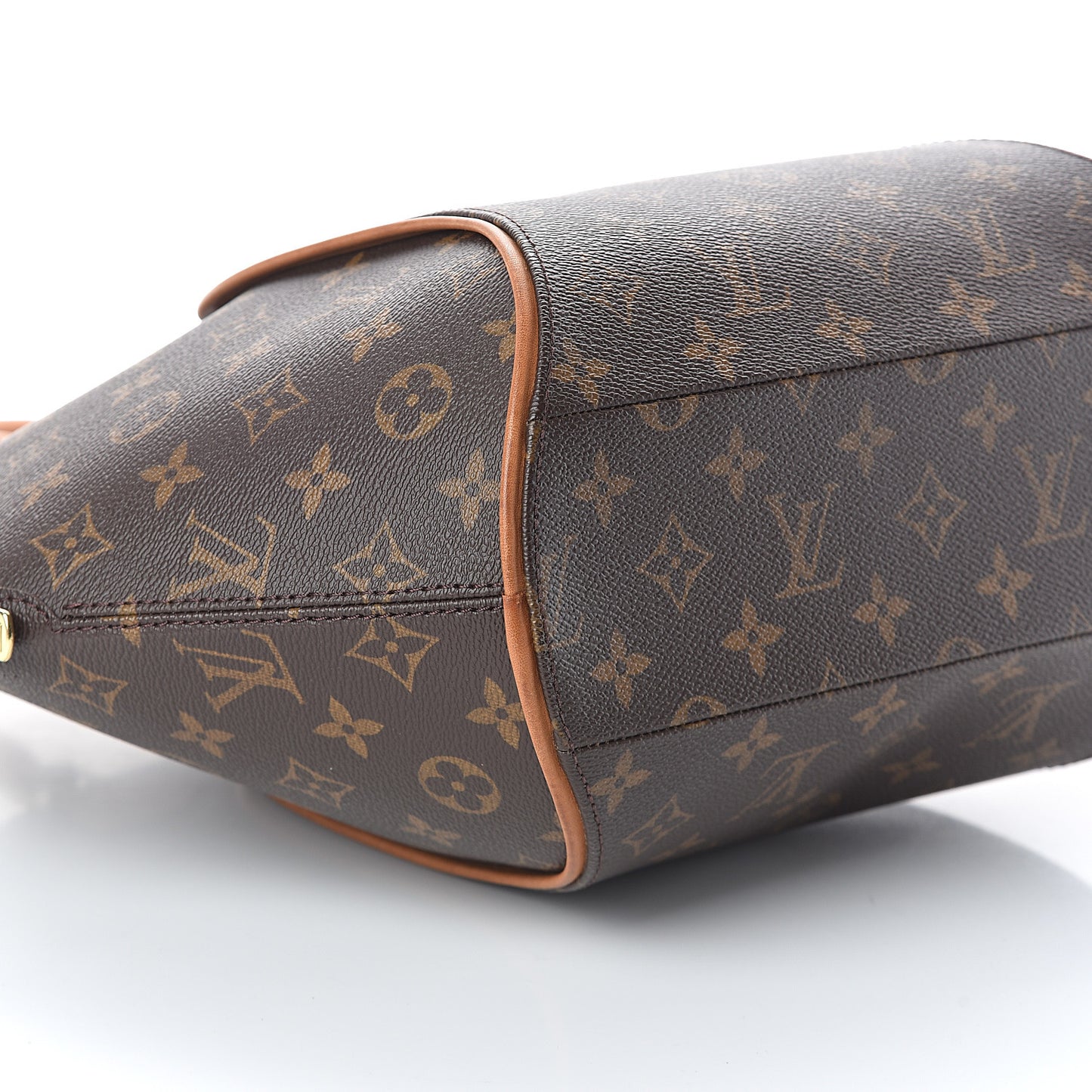 Monogram Ellipse MM