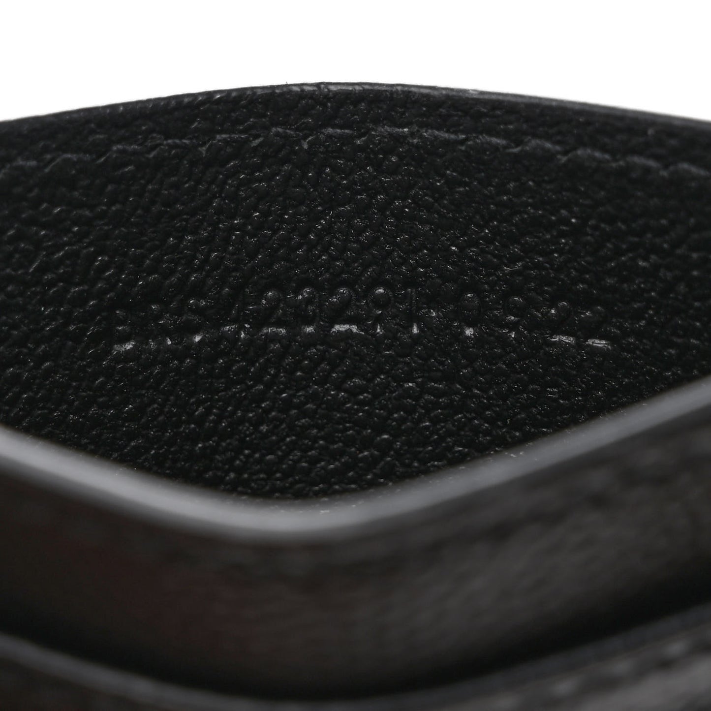 Grain De Poudre Matelasse Chevron Monogram Credit Card Case Black