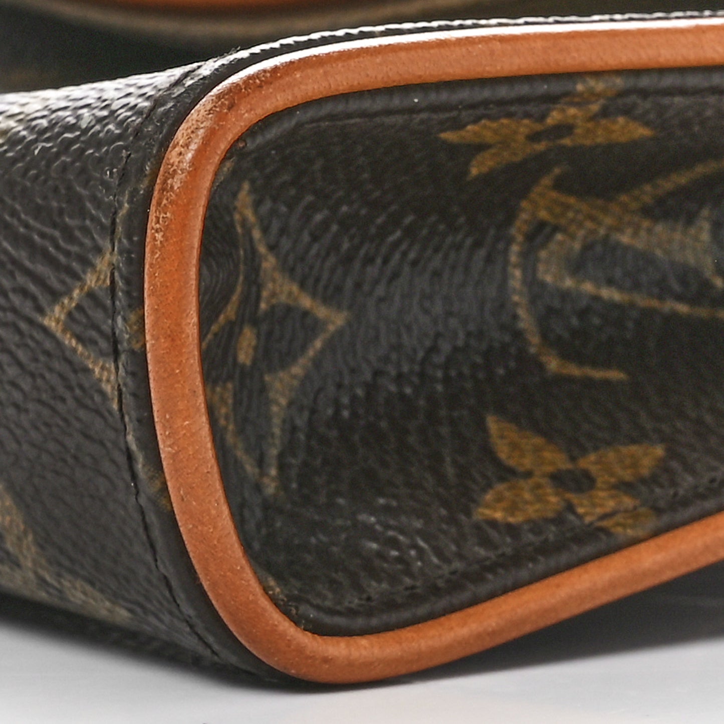 Monogram Pochette Florentine S