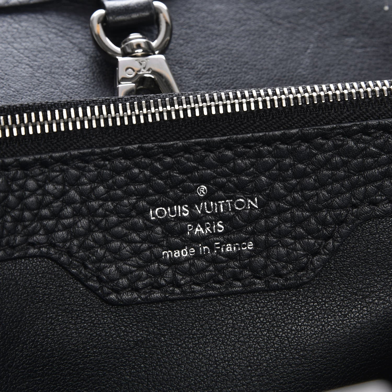 Louis Vuitton Taurillon Python Capucines MM Black 6 of 6