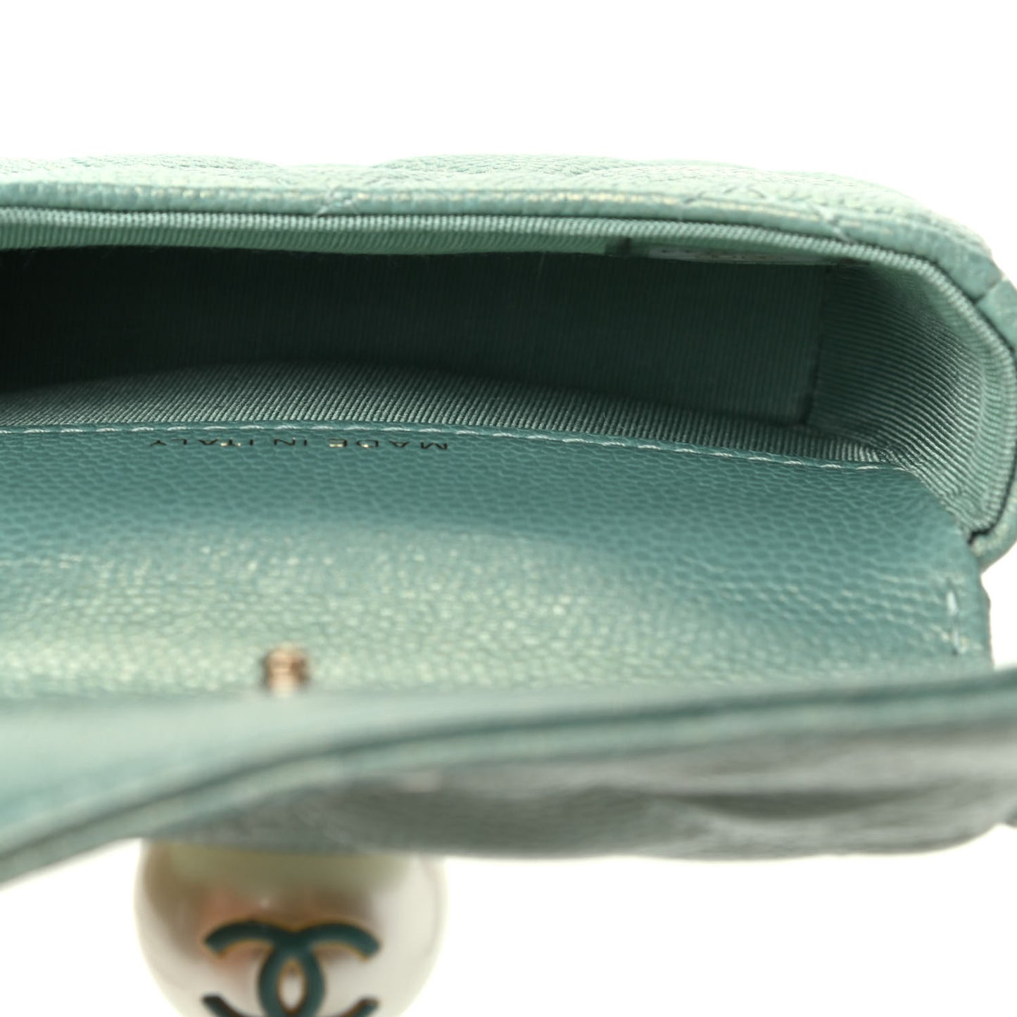 Iridescent Caviar Quilted Pearl On Top Coin Purse With Chain Light Green