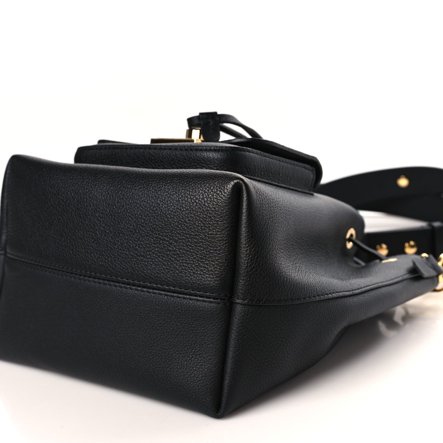 Calfskin Lockme Bucket MM Black
