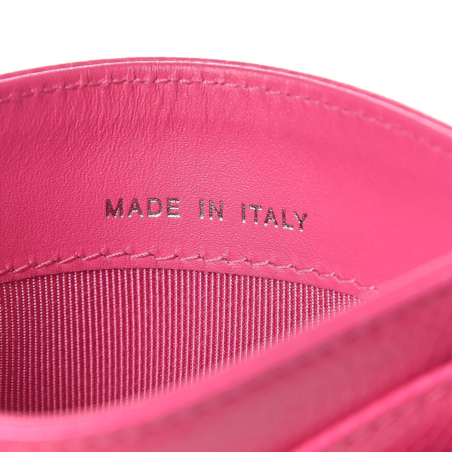 Caviar Quilted Card Holder Pink