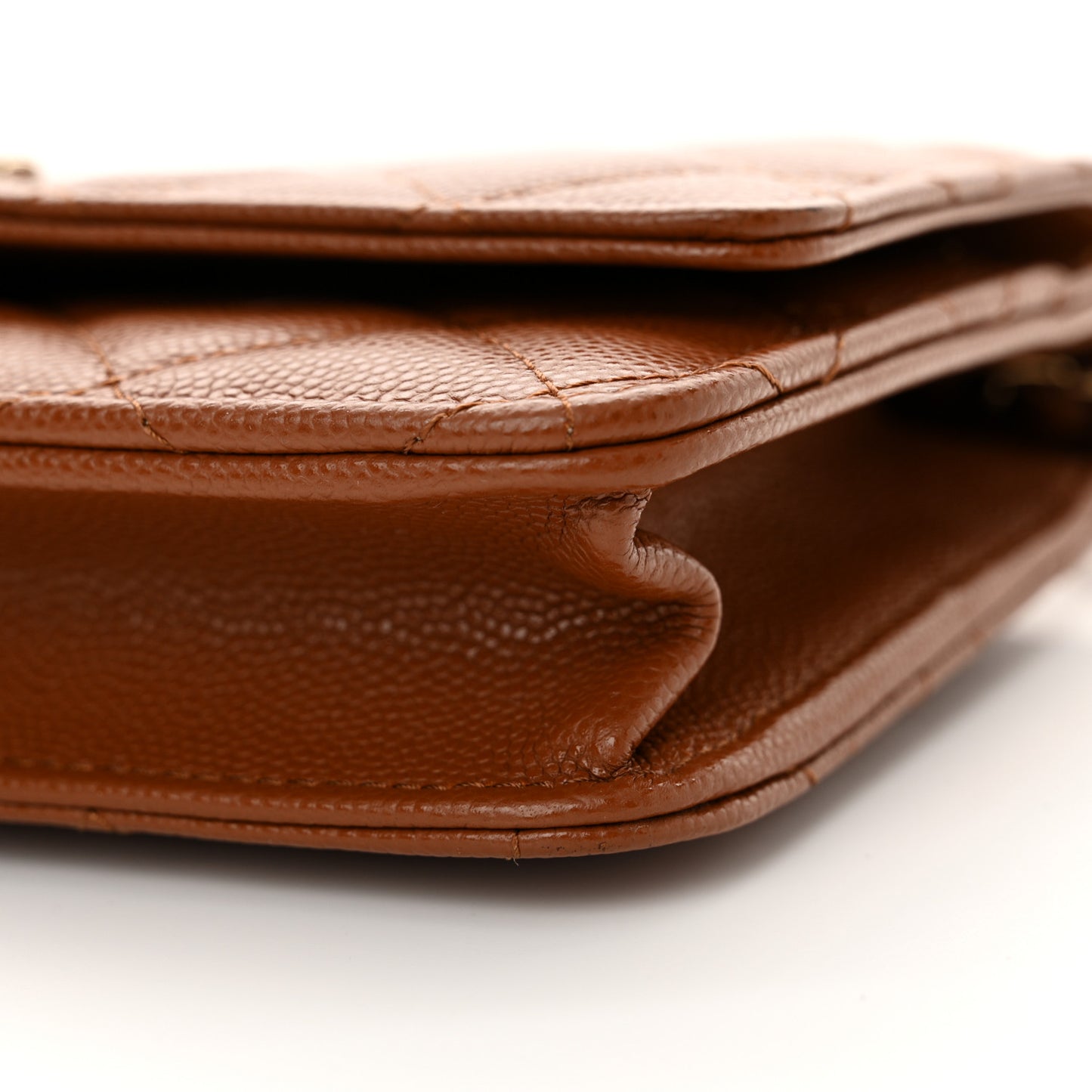 Shiny Caviar Quilted Strass Wallet On Chain WOC Light Brown