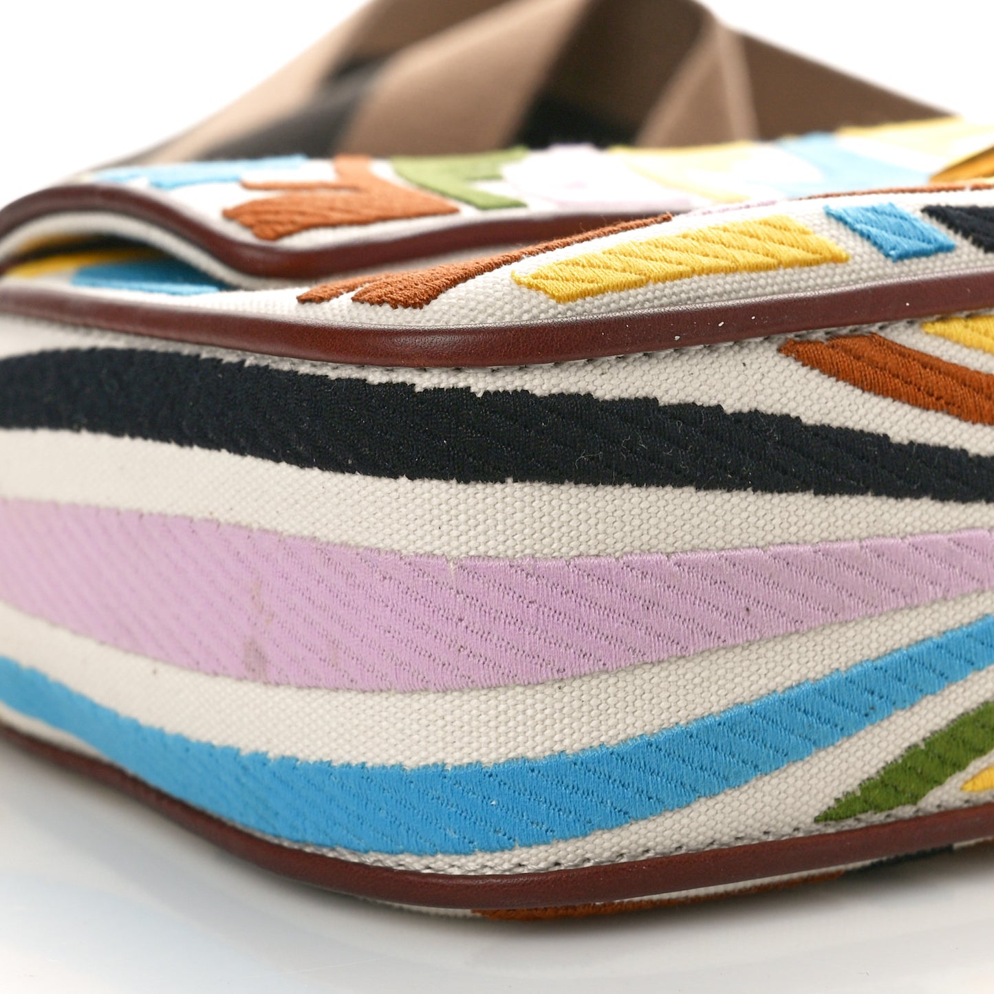 X SARA COLEMAN Canvas Vitello King Seta FF Fish Eye Embroidered Baguette Grezzo Multicolor Ghianda