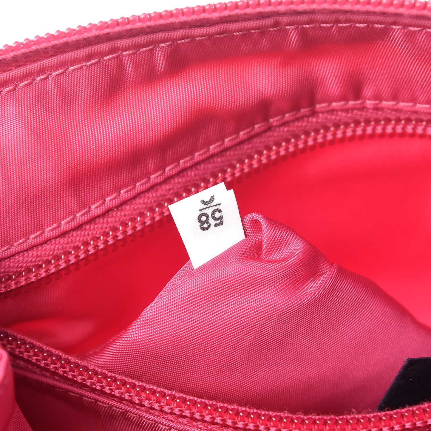 Nylon Vela Cosmetic Pouch Fuxia