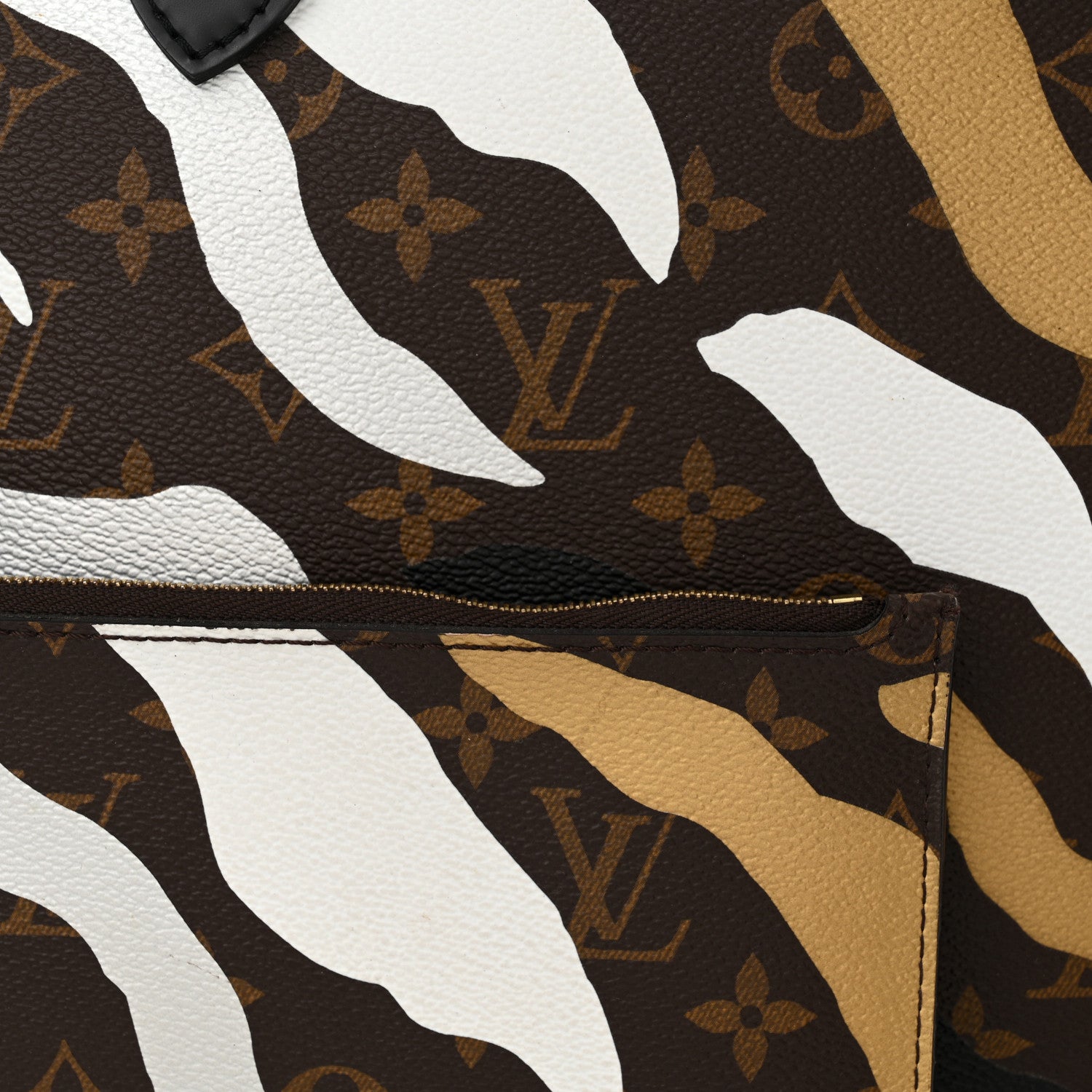 Louis Vuitton x LoL Monogram Neverfull MM Gold Silver 12 of 12
