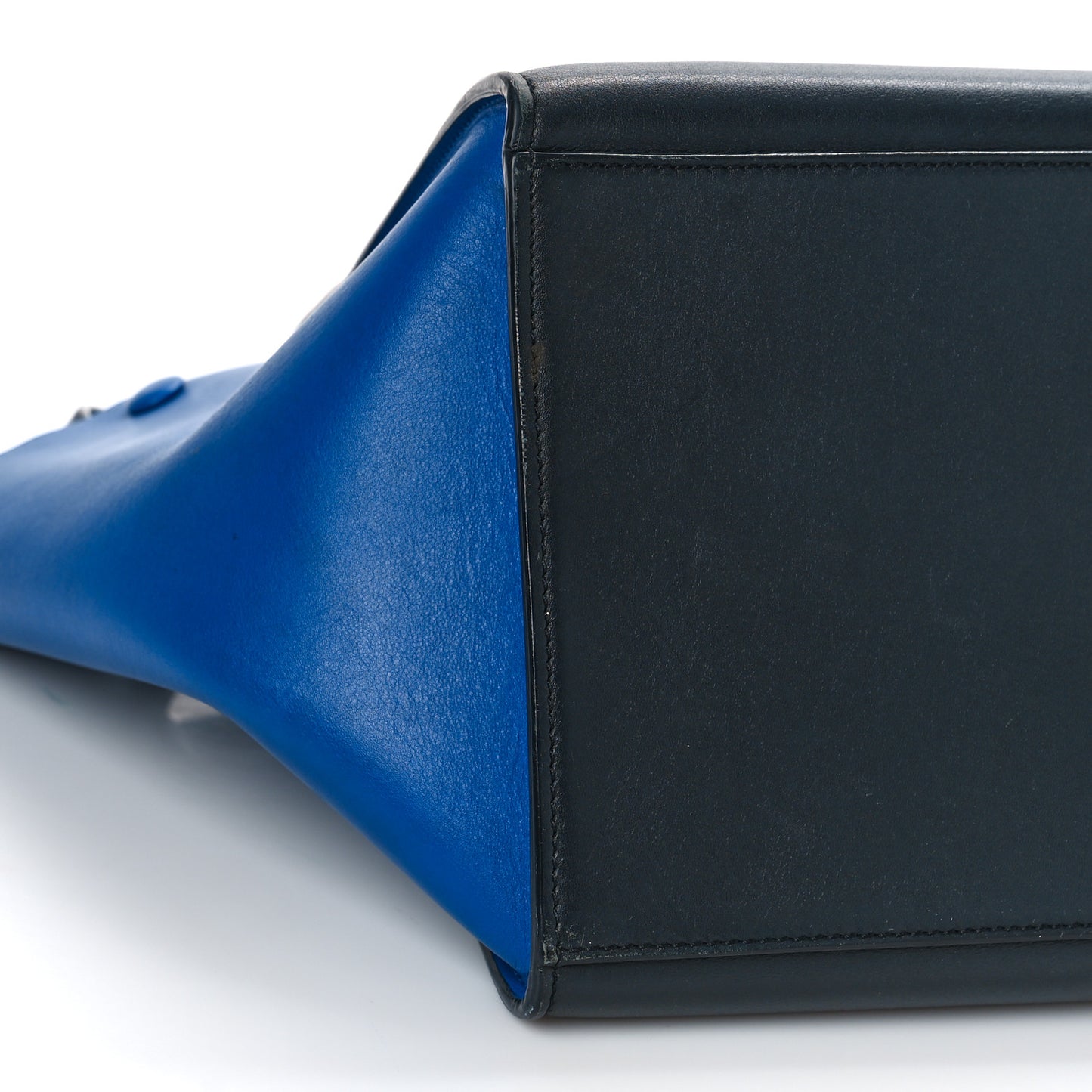 Smooth Calfskin Medium Tri-Color Trapeze Ink