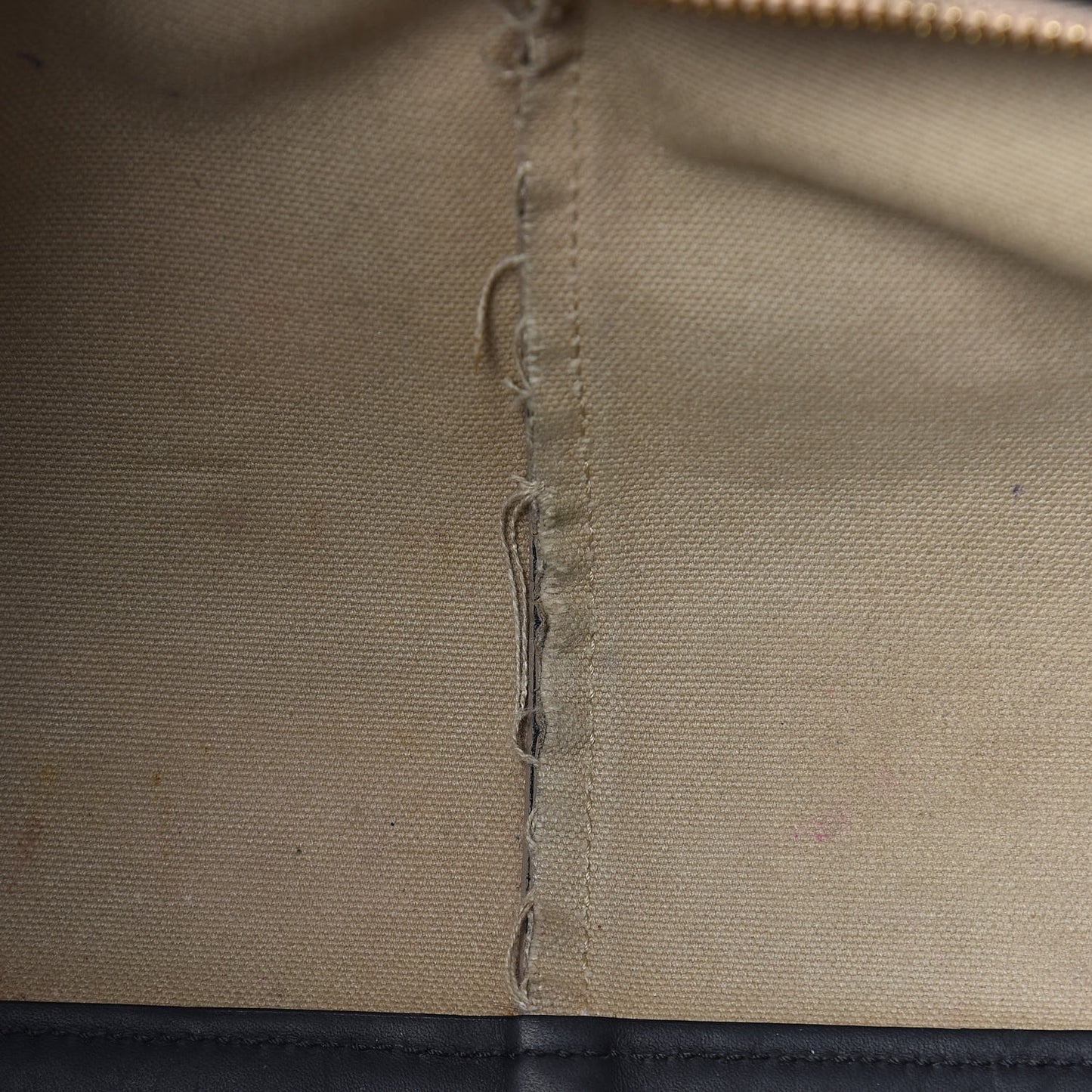 Grained Calfskin Medium Cate Satchel Black