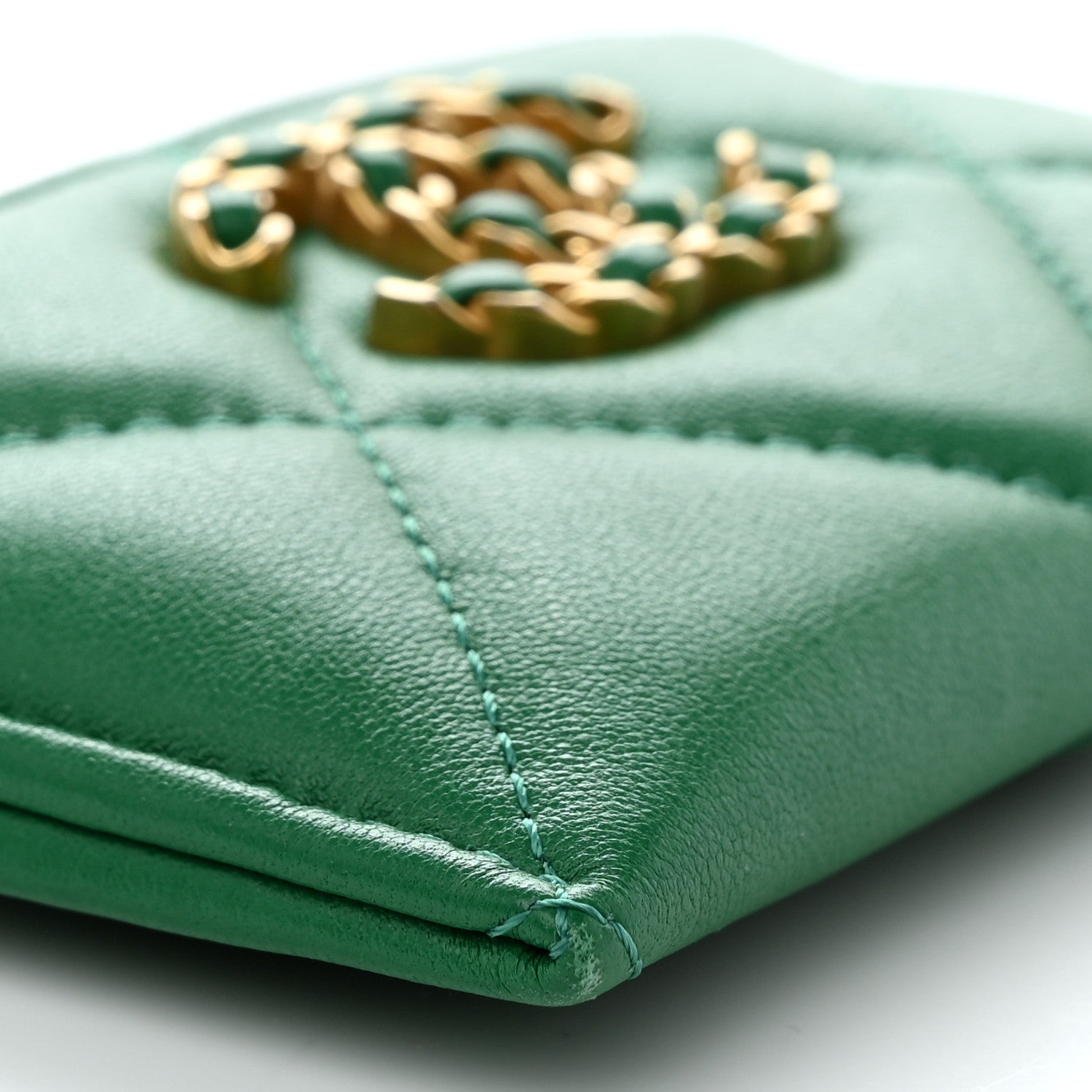 Chanel Lambskin Quilted Chanel 19 Card Holder Green 9 of 11