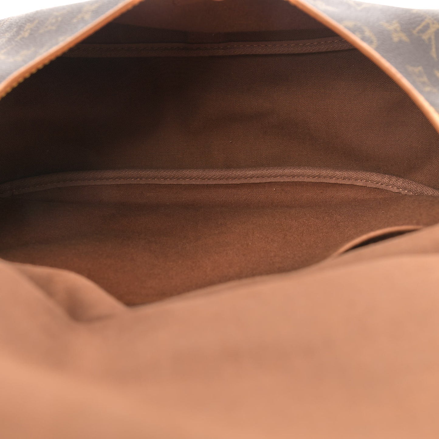 Monogram Saumur 35