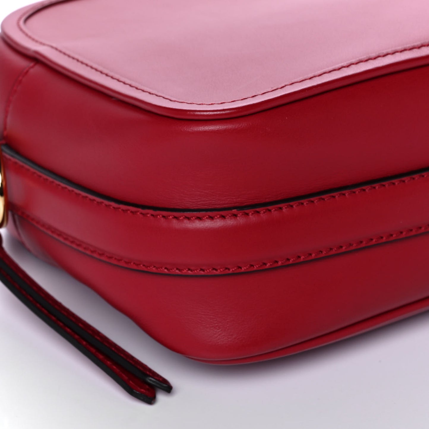 Vitello Century F is Fendi Camera Case Fiamma