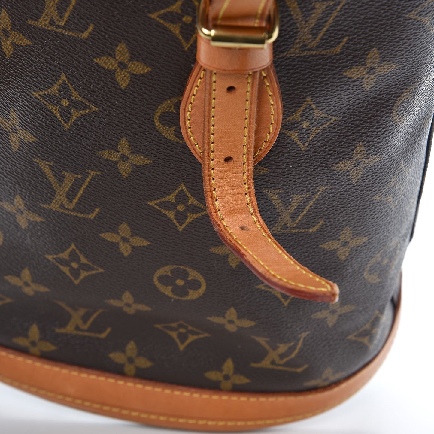 Monogram Petit Bucket 23