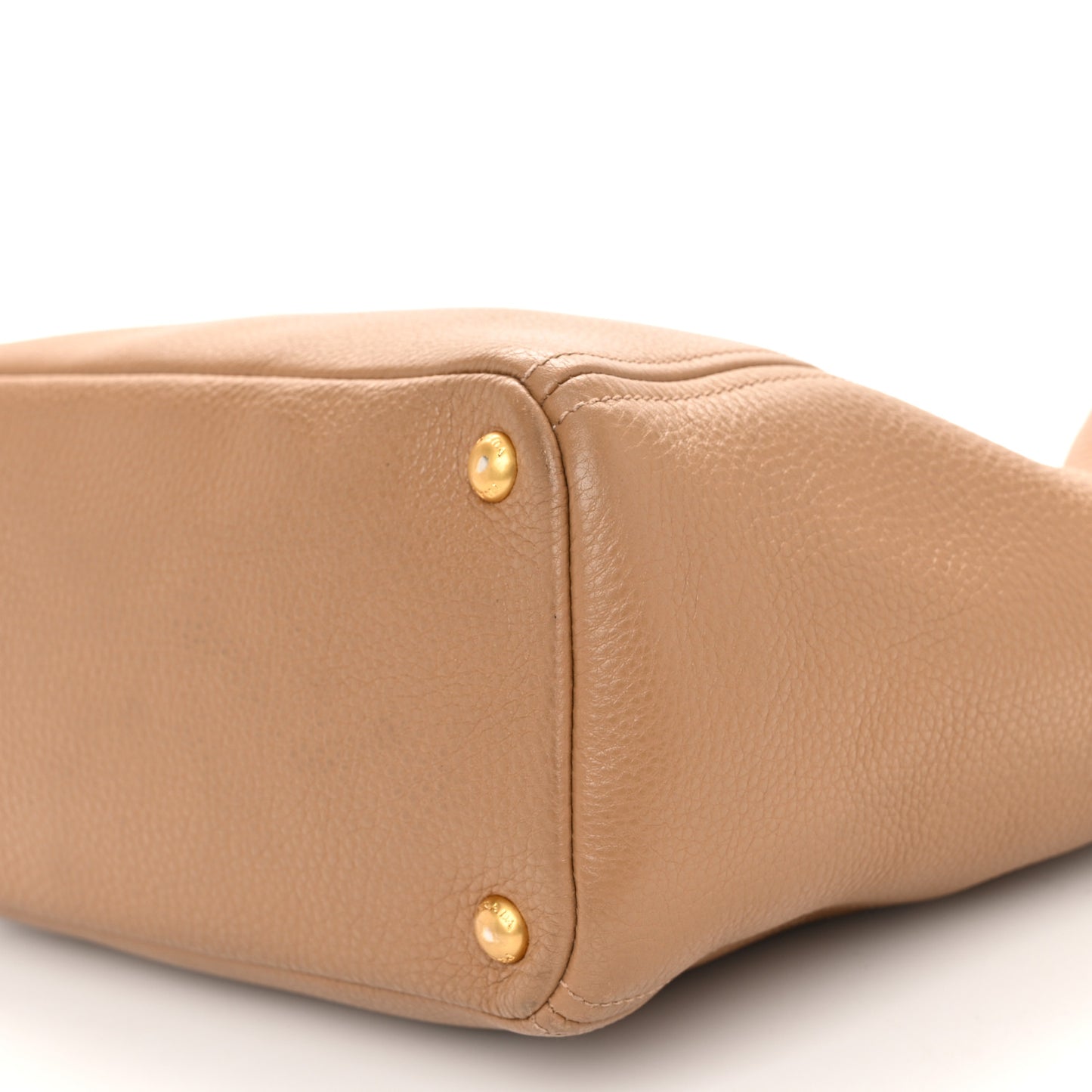 Vitello Daino Side Pocket Shoulder Bag Tote Sesamo