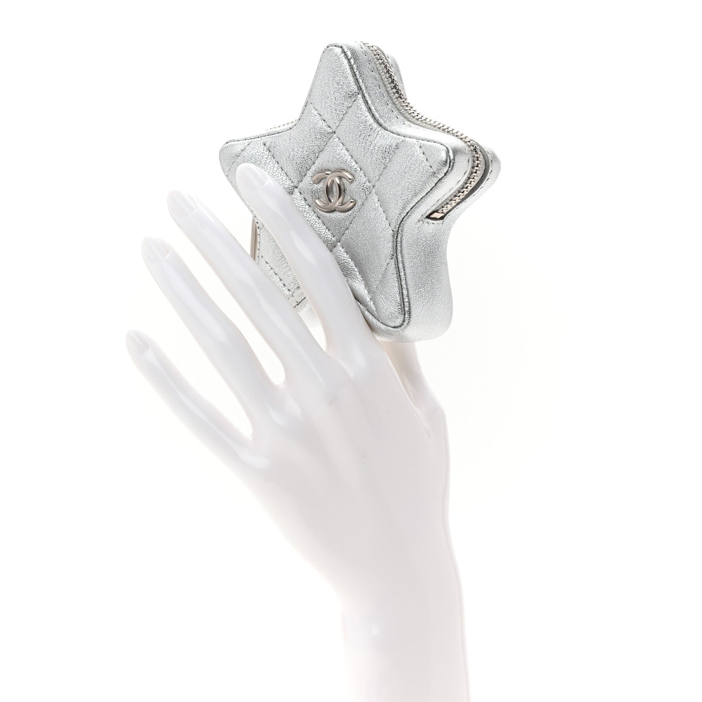 Metallic Lambskin Walk Of Fame Star Clip On Coin Purse Silver