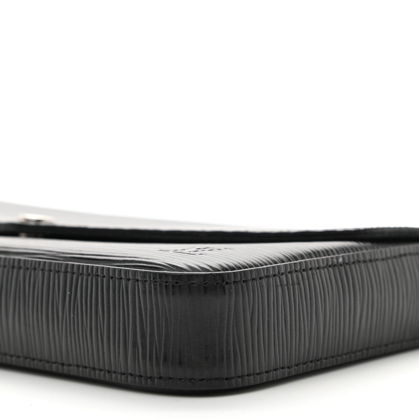 Epi Pochette Felicie Black
