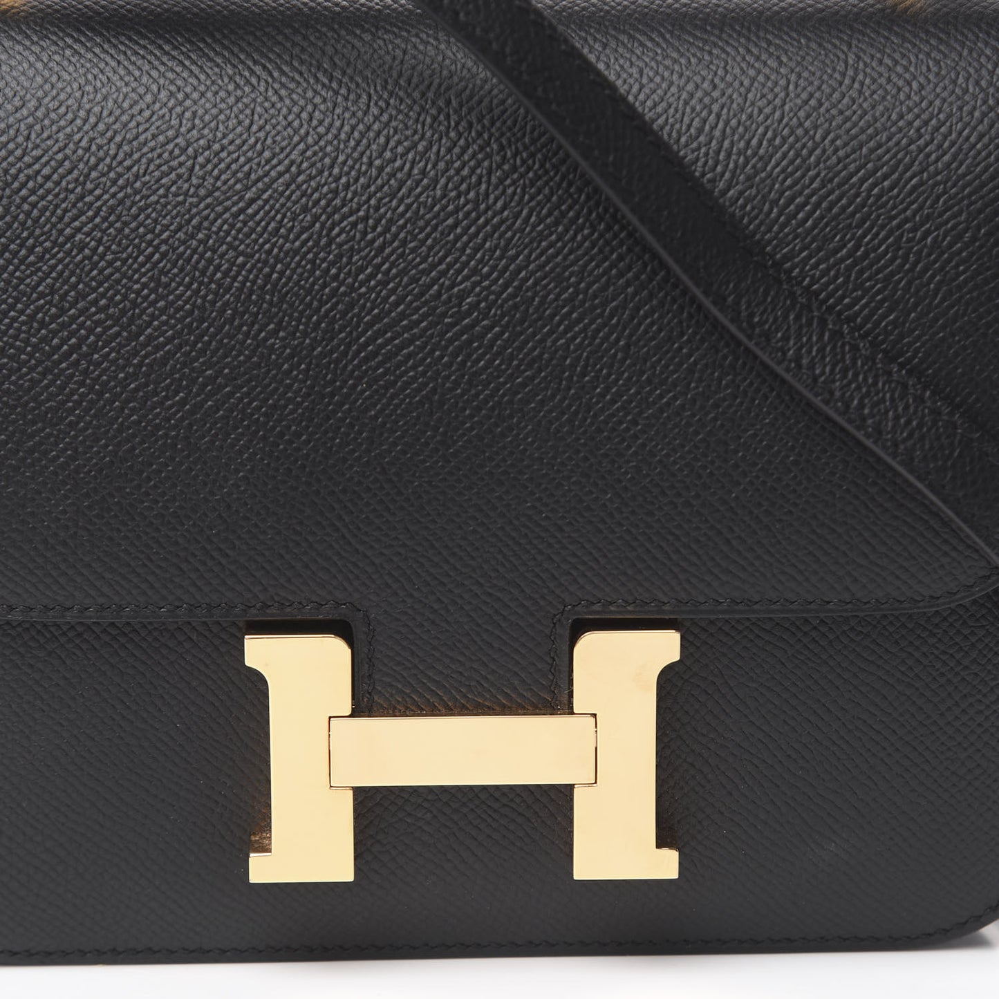 Epsom Constance 18 Black