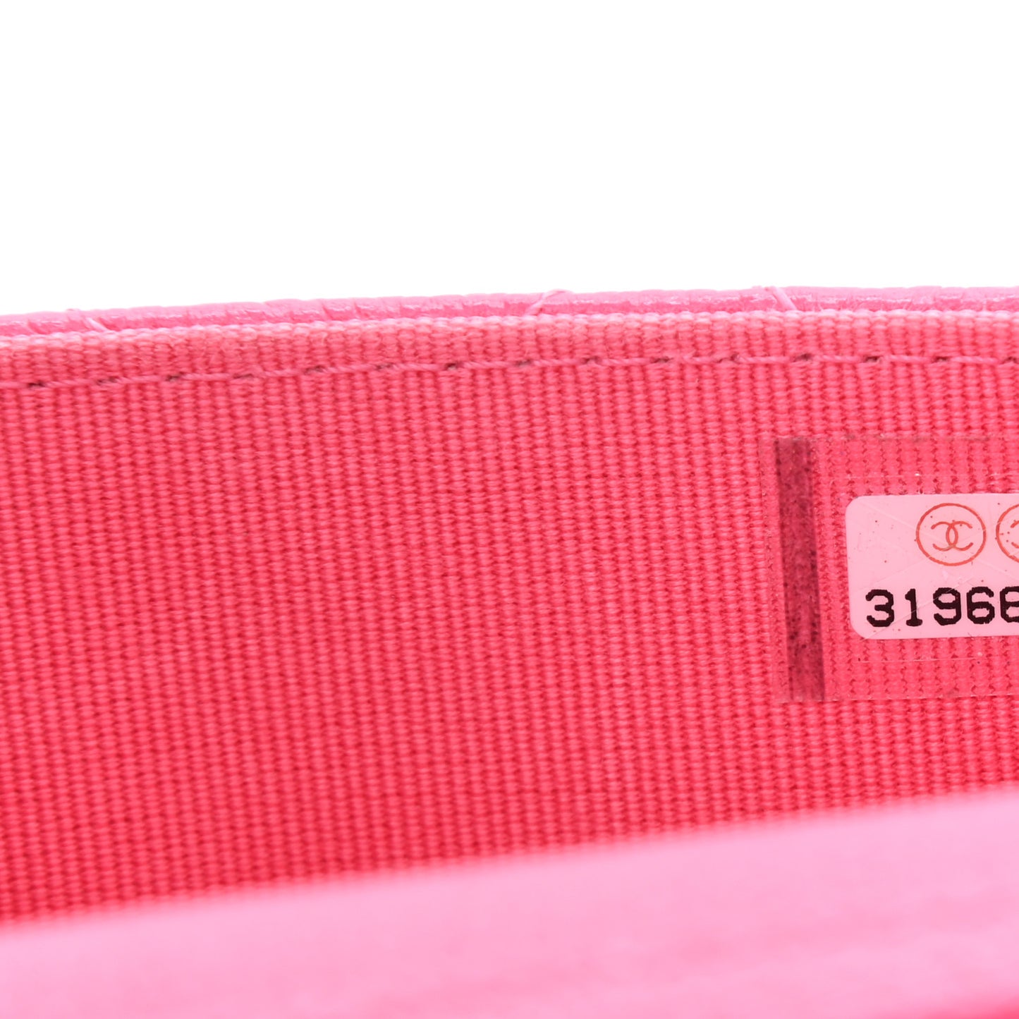 Shiny Caviar Quilted Chain Melody Card Holder On Chain Dark Pink