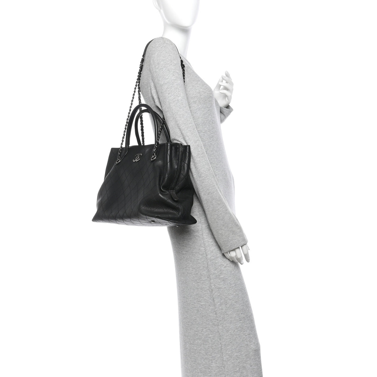 Chanel Grained Vegetal Calfskin Urban Shopping Tote Black 2 of 11