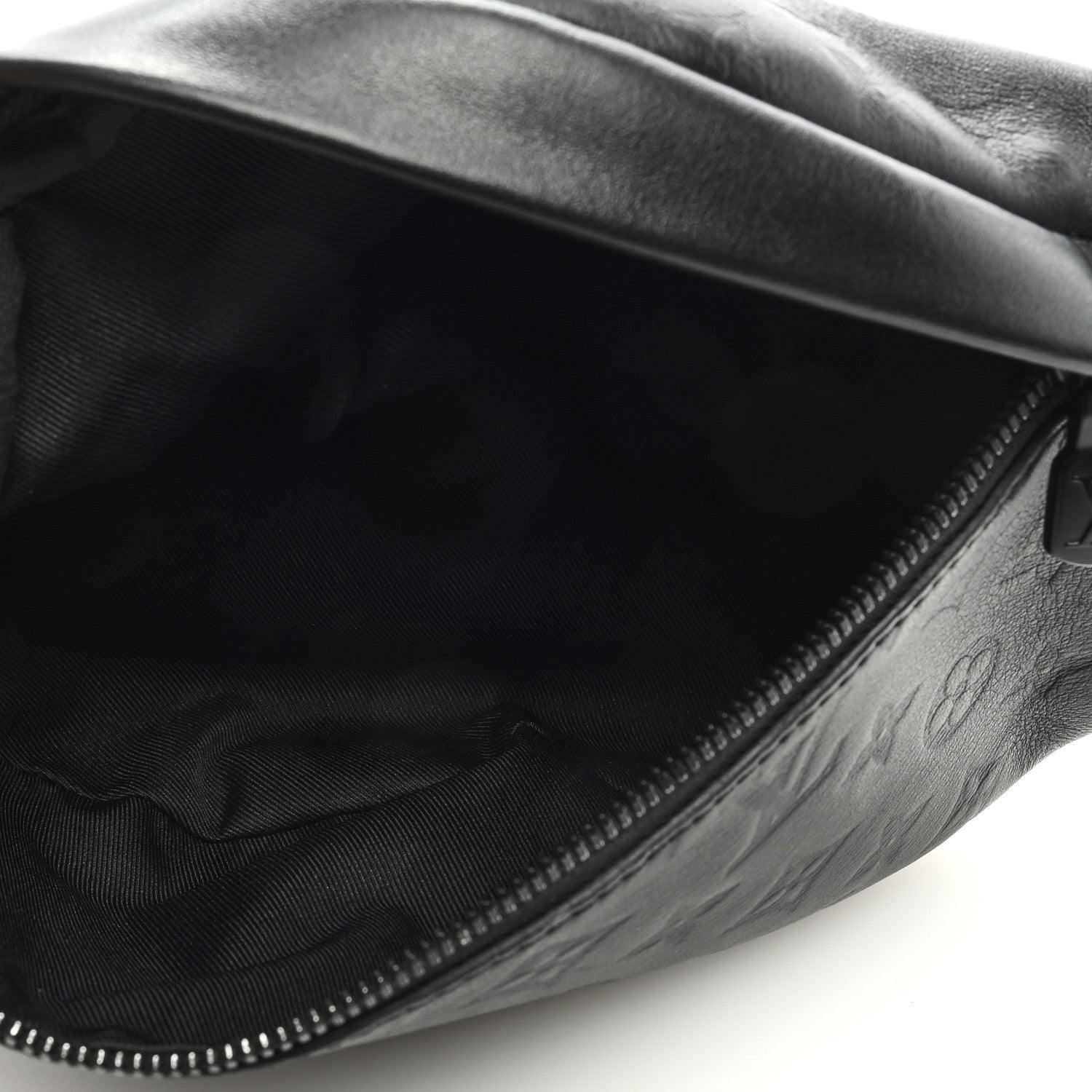 Louis Vuitton Calfskin Monogram Shadow Discovery Bumbag Black 5 of 8