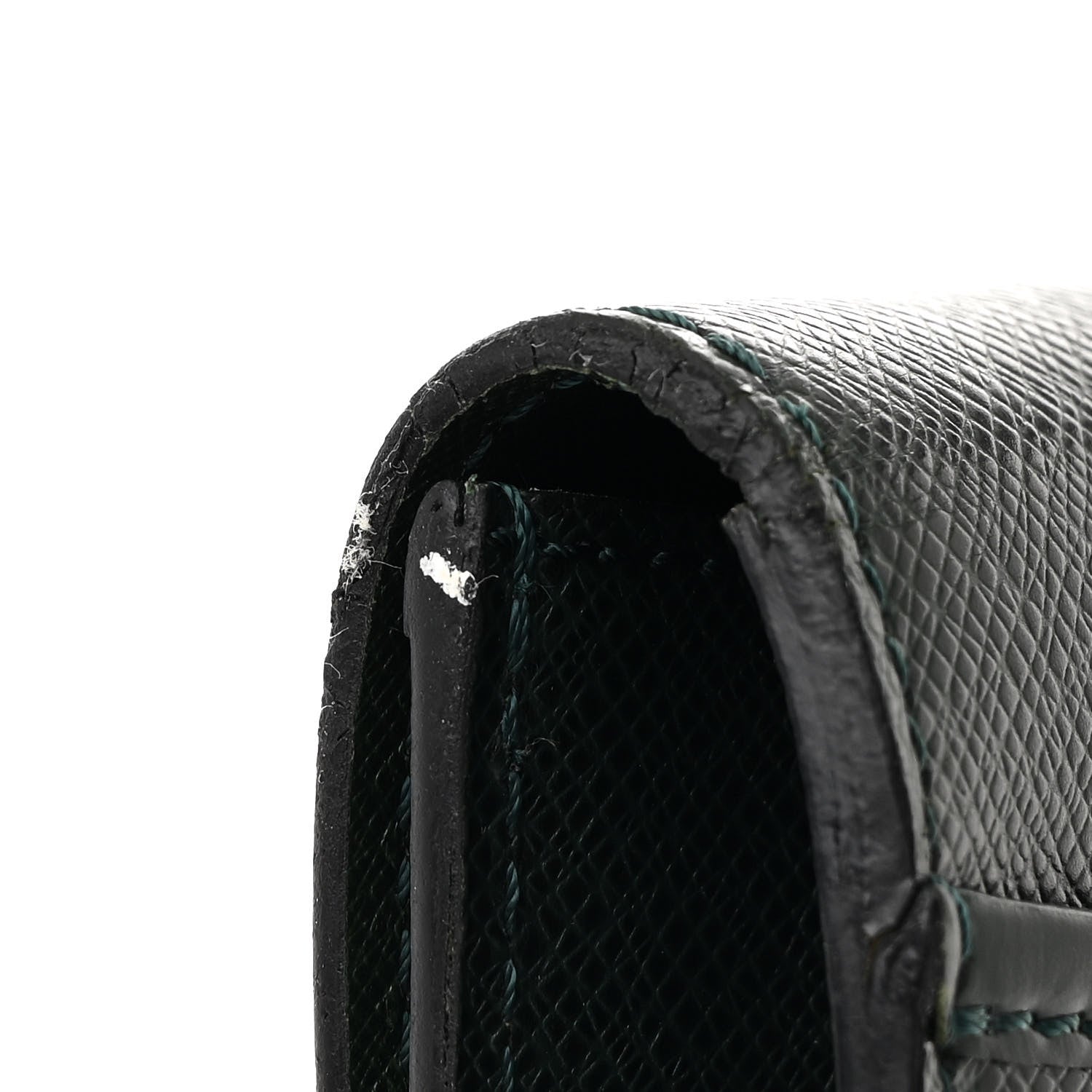 Louis Vuitton Taiga Pochette Volga Portfolio Epicea 10 of 10