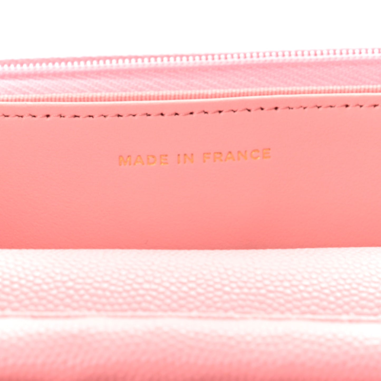 Caviar Quilted Wallet On Chain WOC Pink