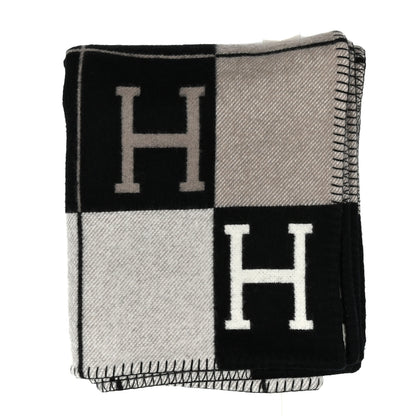 Hermes Wool Cashmere Avalon III Blanket Ecru Black 1 of 4