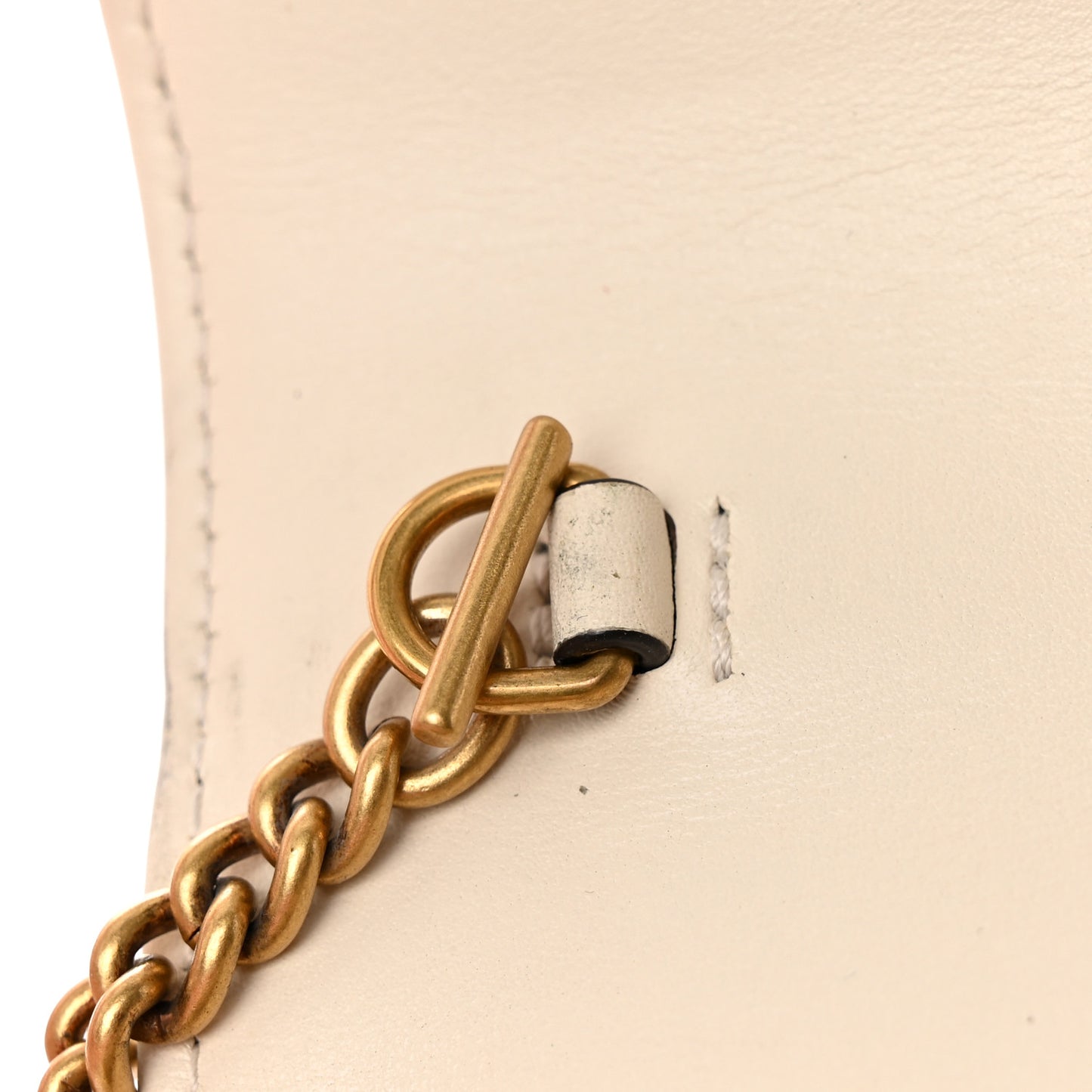 Calfskin Matelasse Super Mini GG Marmont Shoulder Bag White