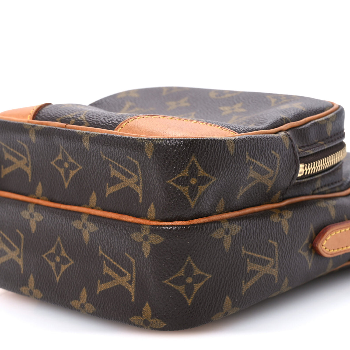 Monogram Amazone