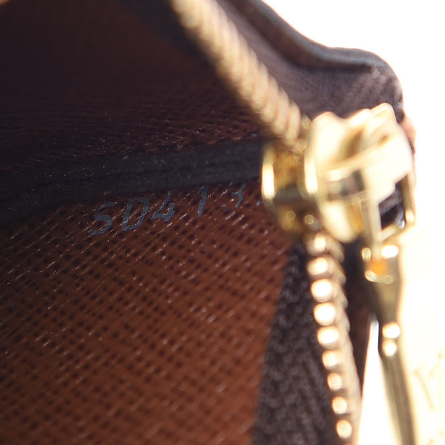 Louis Vuitton Monogram Key Pouch 7 of 8