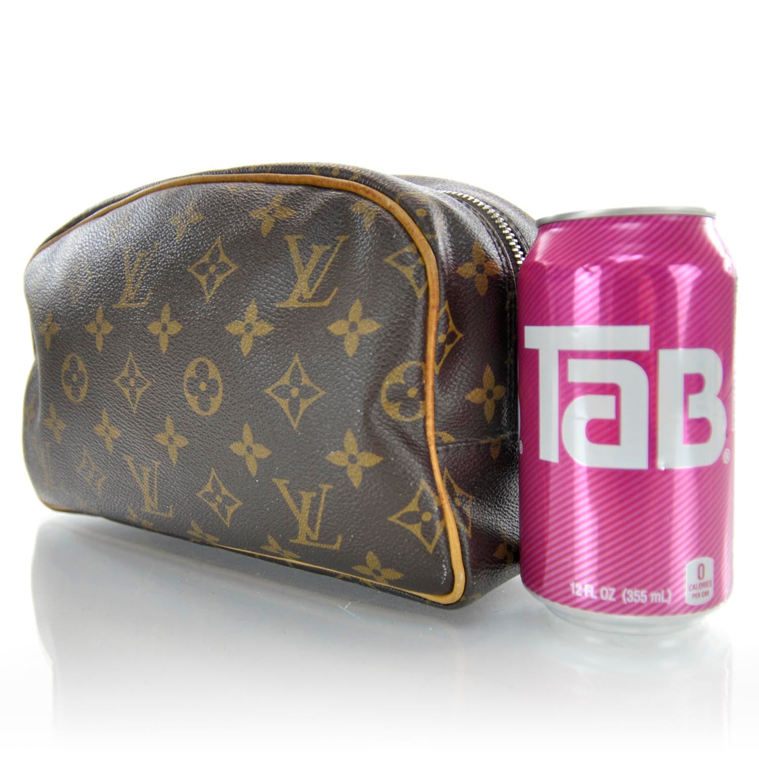 Louis Vuitton Monogram Toiletry Bag 25 2 of 7