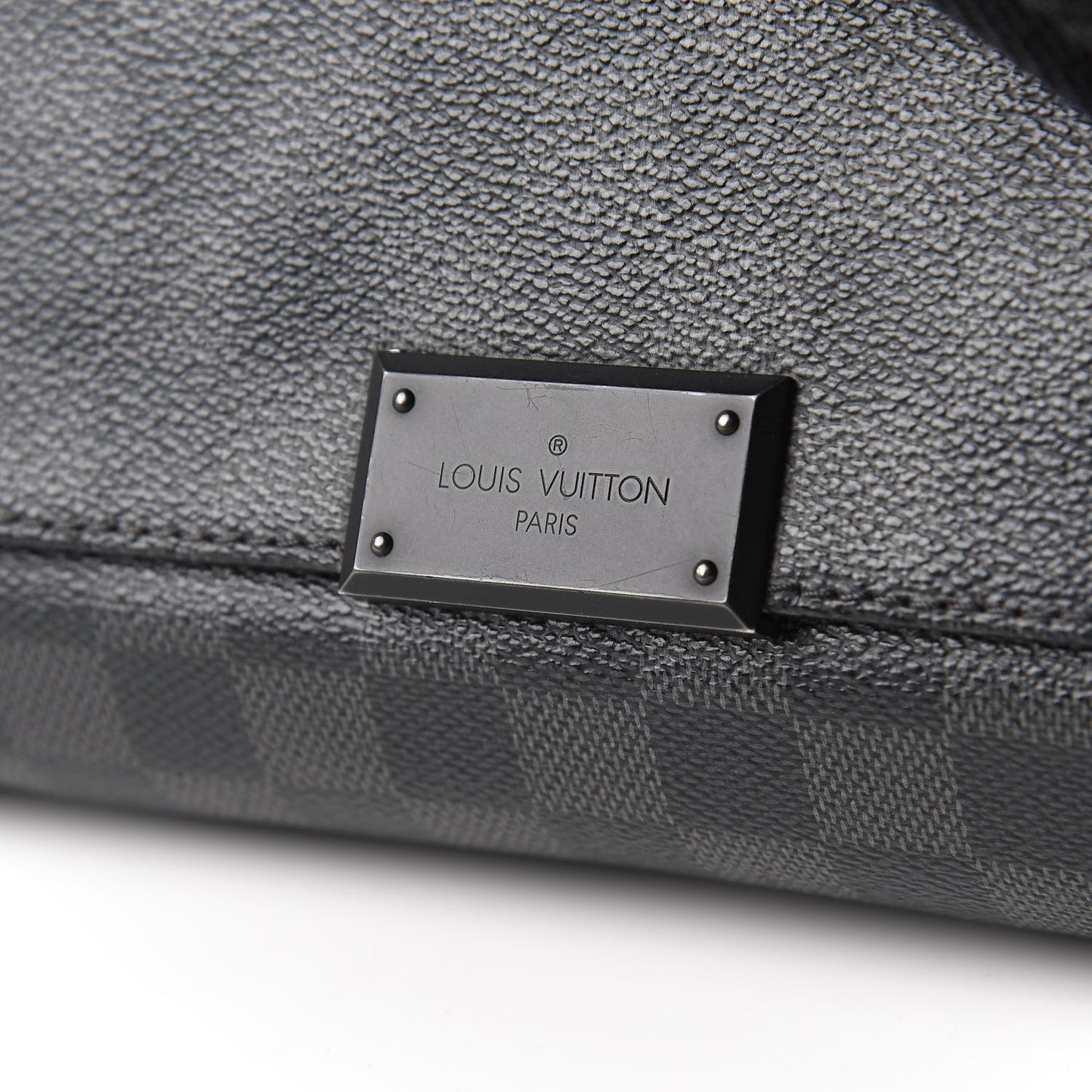 Damier Graphite District MM