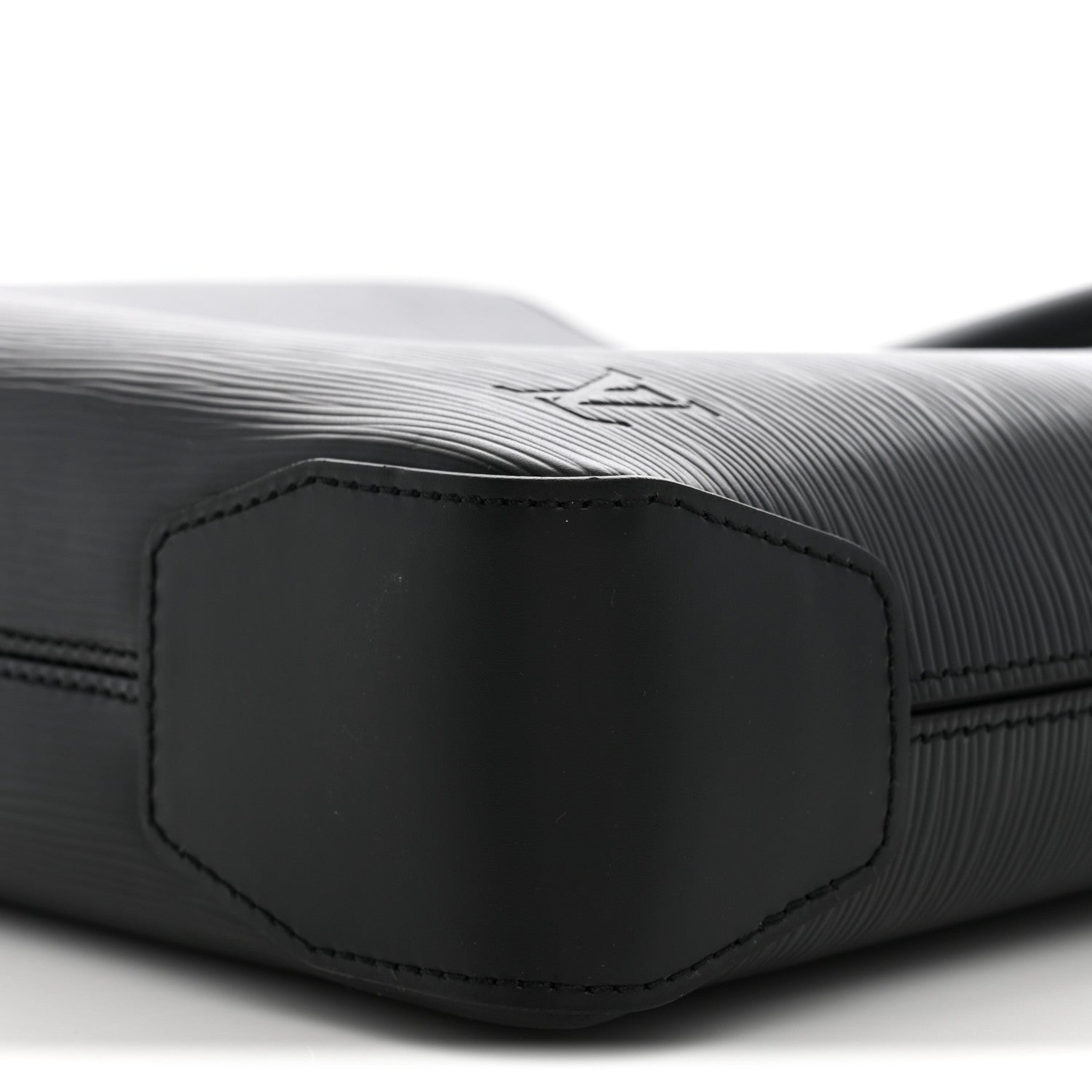 Louis Vuitton Epi Oliver Briefcase Black 9 of 9