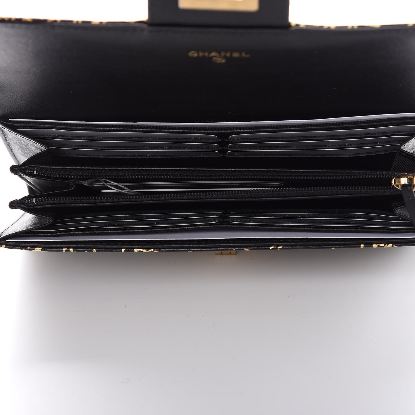 Calfskin Crocodile Embossed Graffiti 2.55 Cocodile Reissue Long Flap Black Gold