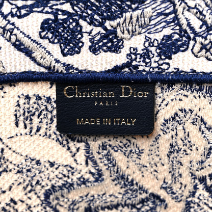 Christian Dior Canvas Embroidered Large Dioriviera Toile De Jouy Book Tote Blue 5 of 8