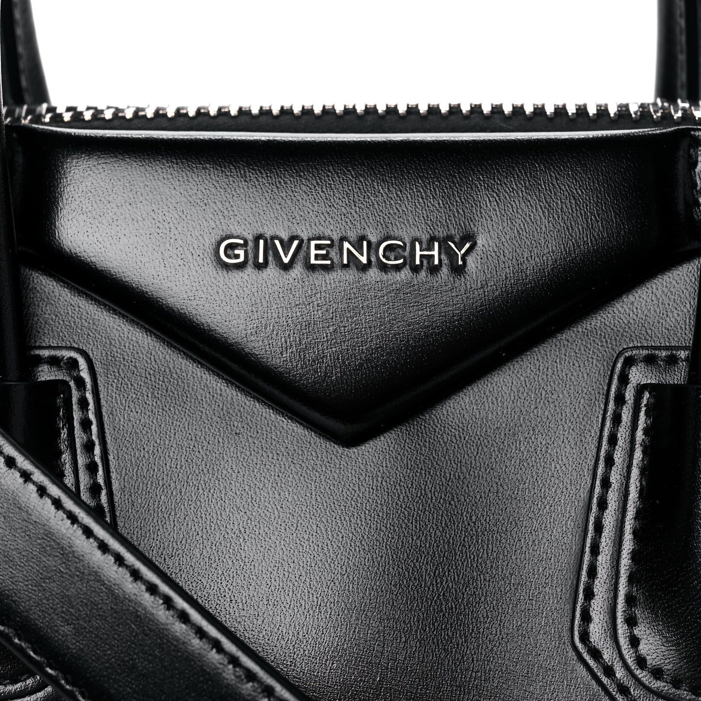 Shiny Lord Calfskin Small Antigona Black