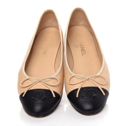 Chanel Lambskin Cap Toe CC Ballerina Flats 38.5 Beige Black 5 of 10