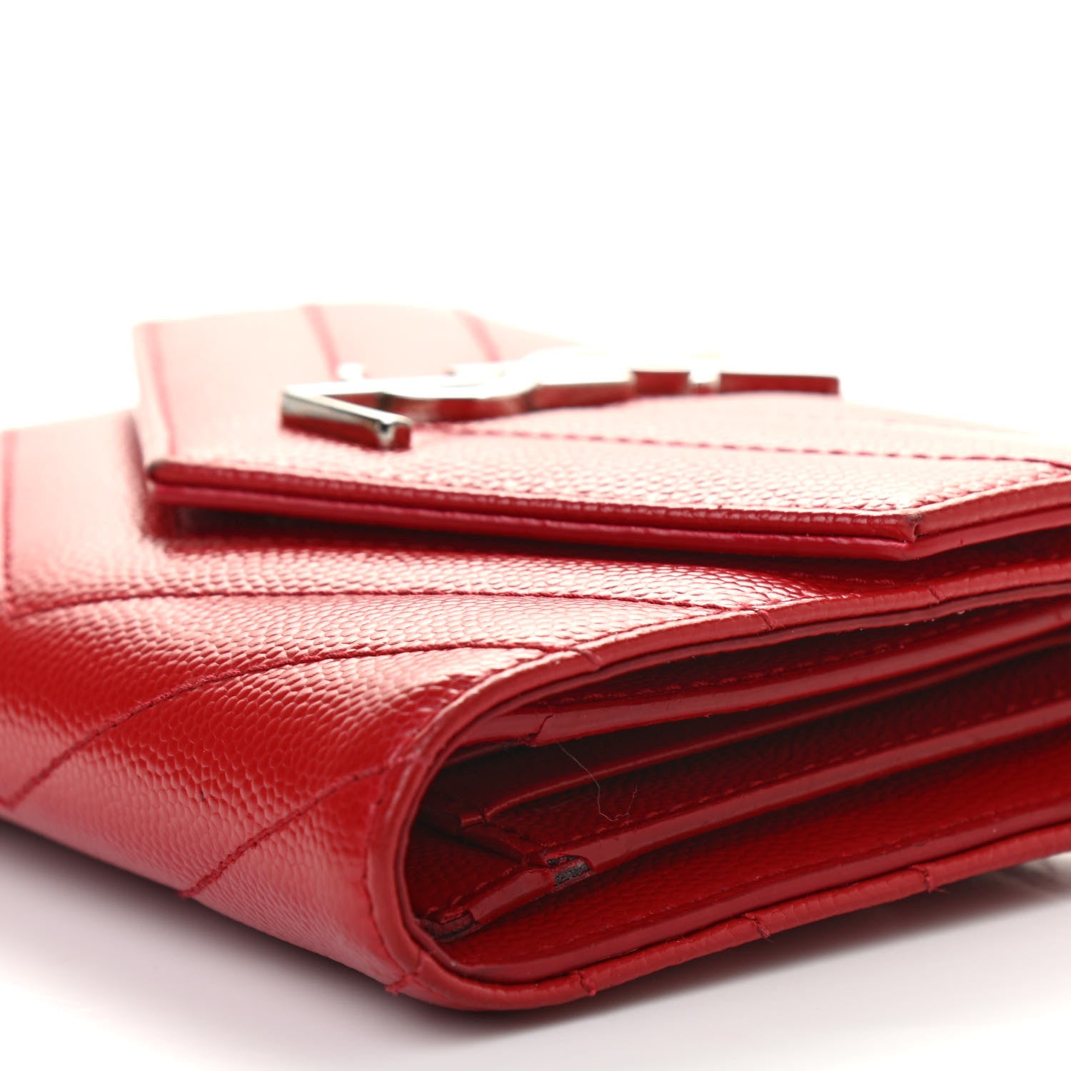 Saint Laurent Grain De Poudre Matelasse Chevron Monogram Compact Tri Fold Wallet Red 9 of 14