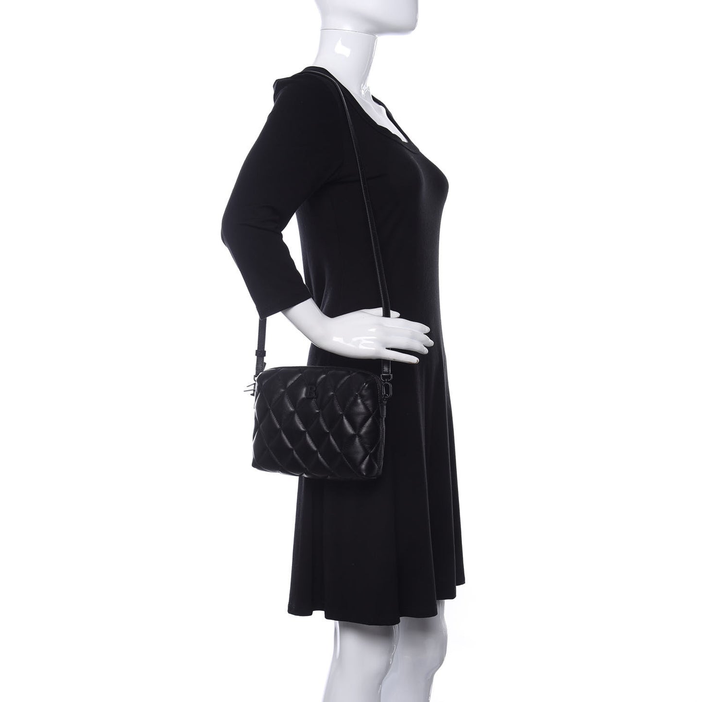 Nappa Calfskin Quilted Touch B Camera Shoulder Bag Black