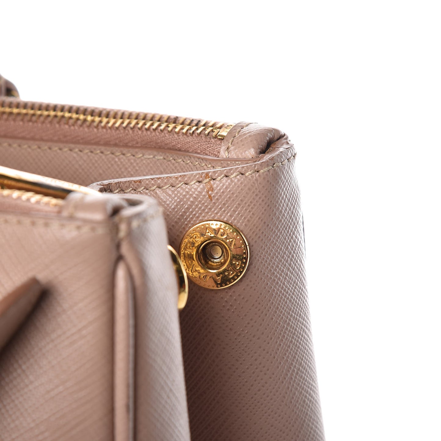 Saffiano Medium Galleria Double Zip Tote Cammeo