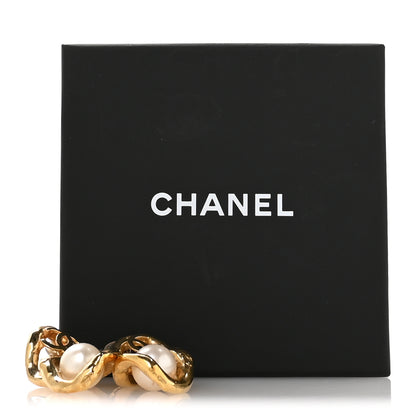 Chanel Chain Link Pearl CC Clip On Earrings Gold 5 of 5