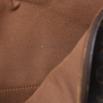 Louis Vuitton Monogram Alma GM 13 of 27